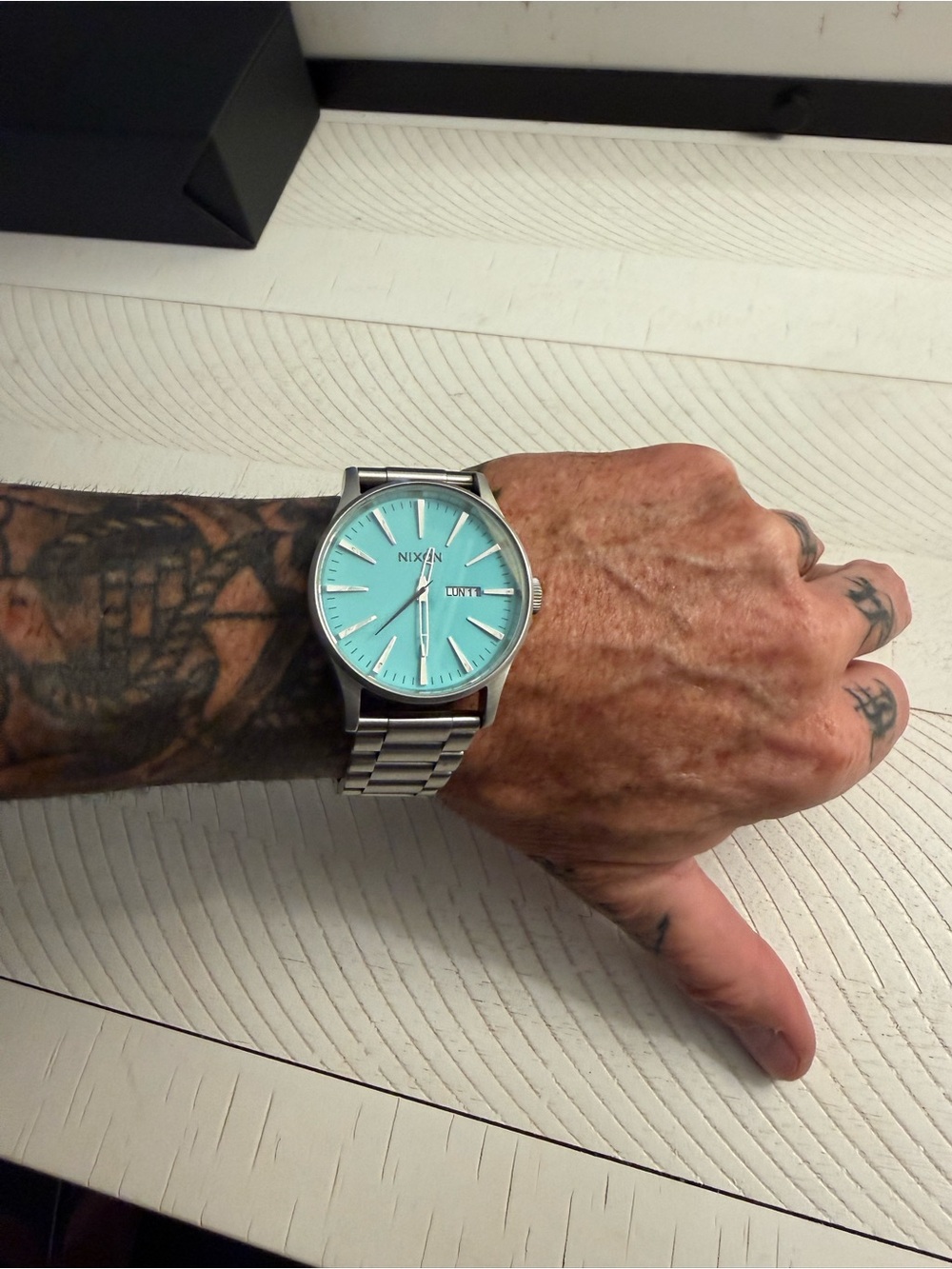 Nixon Sentry SS Men’s Watch with Turquoise Dial and Silver Bracelet - Picture 3 of 8